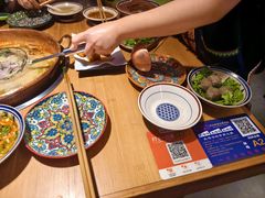 -洱火云南酸菜牛肉火锅(石景山当代商城店)