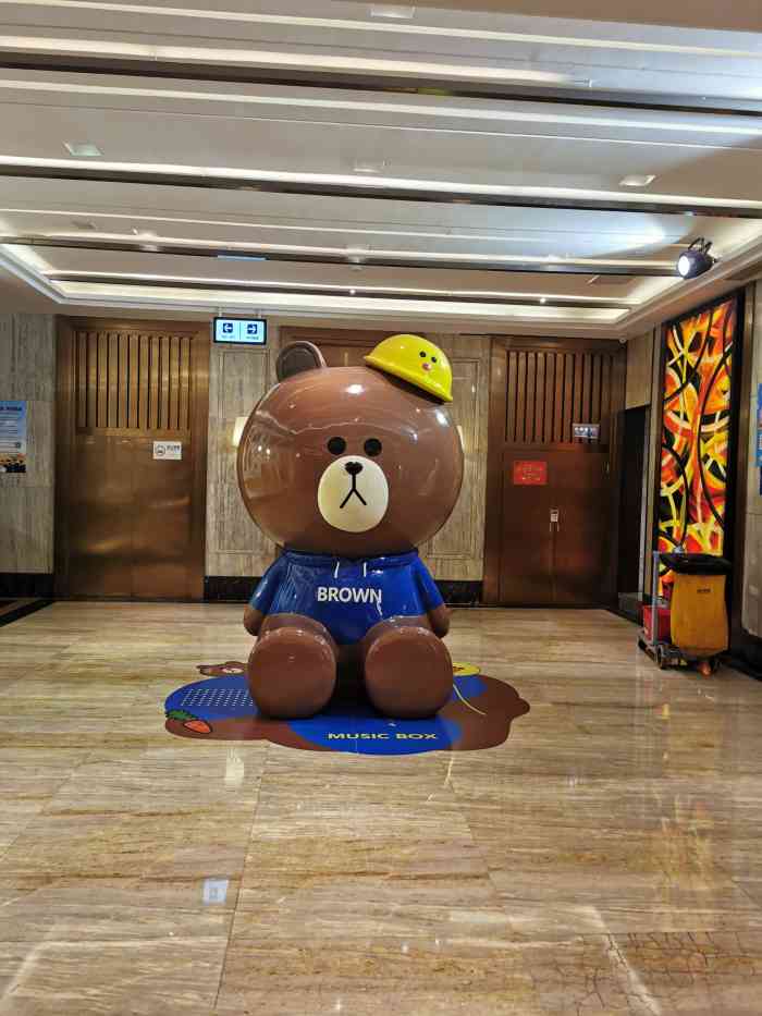 堂会(罗湖店)-"按服务铃半天不见人,还要自己跑出去叫人.