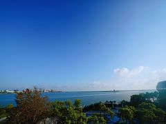 -上海滴水湖皇冠假日酒店