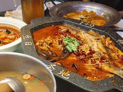 -巴特餐饮6加1音乐餐吧·新疆菜
