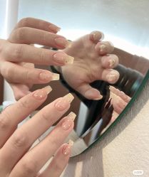 -LILY NAILS美甲美睫