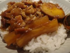 台湾卤肉饭-雷泰泰台式胡椒虾(滨江金铂湾店)