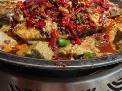 -吞鱼兽麻辣烤鱼(万达店)