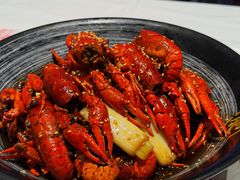 -肥肥虾庄·金牌油焖大虾(杨园滨江时代walk店)