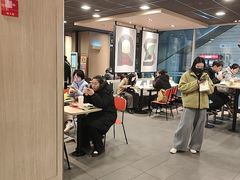 -麦当劳(轻轨曹杨路店)