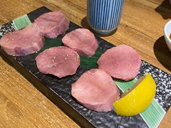 -炼火烤肉店