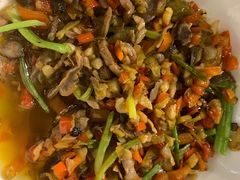 酸辣鸡杂-古道村落(温汤店)
