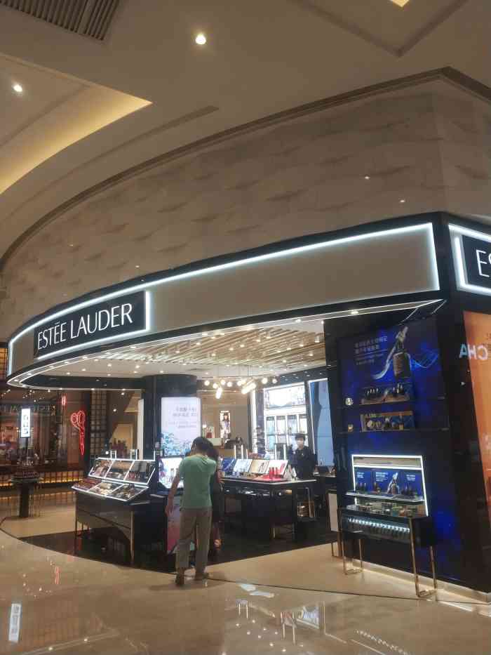 雅诗兰黛专柜代买丹尼斯大卫城店