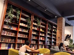 -藏书馆咖啡LibraryCoffee·Bistro(牡丹园店)