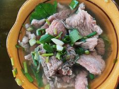 -小杨翘脚牛肉