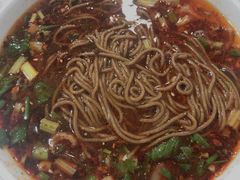 -崇州余荞面(落虹桥店)