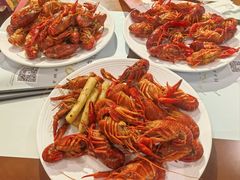 小龙虾自助晚餐-上海吉臣维景酒店·维多利亚餐厅