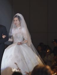 点击看大图 -荷玛高端新娘跟妆团队·彩妆培训