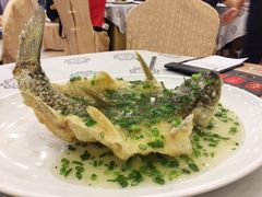 特色葱油飞鱼-岭南海晏楼(东晓南店)