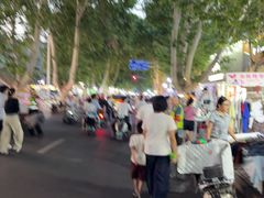 -健康路夜市