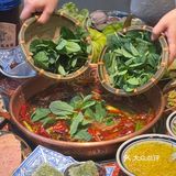 密子君没有骗我！云南酸菜牛肉火锅吼吼吃[流泪]