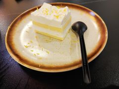 柠檬酸奶蛋糕-熹悟海鲜火锅·广式打边炉