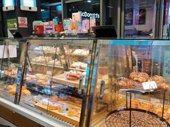 面包甜点陈列柜-巴黎贝甜(杨浦宝地店)