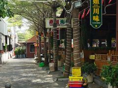 -三亚火车头万人海鲜广场