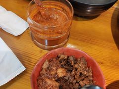 -丽虹云南过桥米线(兴工街店)