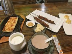 -格日勒阿妈蒙古厨房(大召店)