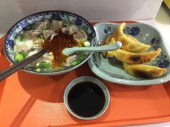 -老新隆牛肉锅贴(新街口店)