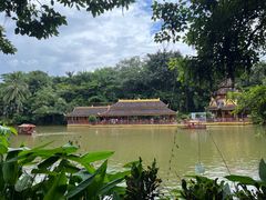 景点-曼听御花园