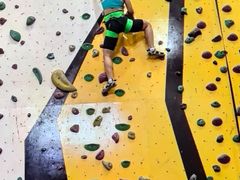 -问山MountQuest攀岩馆