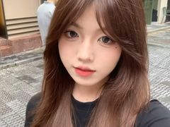 -鸿通城购物中心