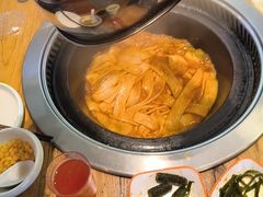 -锅老头铁锅炖•大锅蒸汽海鲜(韩乐坊店)