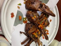 -魏铭鱼头捞饭(晋阳路店)