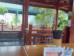 -香麒园·过桥米线·南湖雅宴