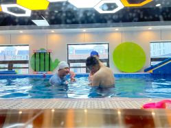 -趣游baby swim婴童游泳·盐氧护(旭辉u天地店)