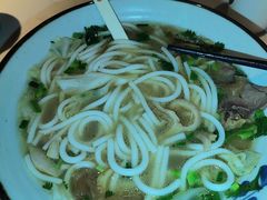-鑫花溪牛肉米粉(凤凰街创始总店)