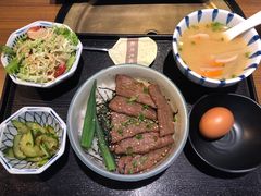 上等牛小排-炼火烤肉店