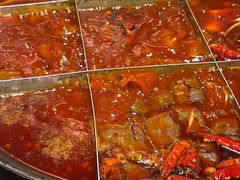 -周小明火锅(黑金冠社区店)