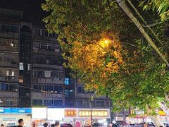 -郑记•不夜城烧烤•龙虾•虾蟹(黄鹤楼店)