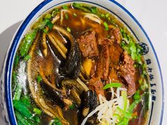 -镇南锅盖面馆(解放路店)