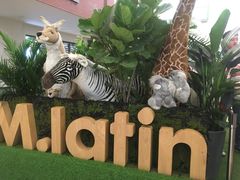 -宁波杉井奥特莱斯广场