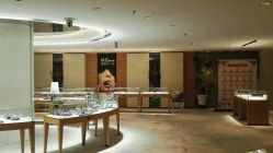 -北京七彩云南翡翠珠宝旗舰店(月坛店)