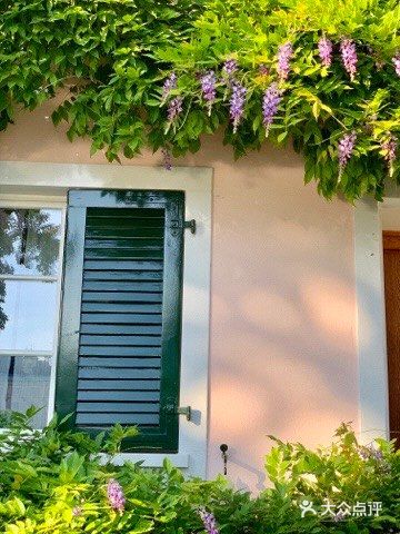 巴塞尔（又称为巴泽尔，德：Basel，法：B氀攀