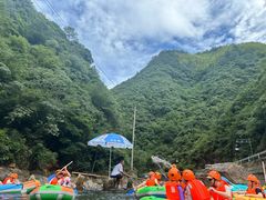 -安吉龙王山峡谷漂流