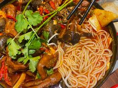 -老闵田螺馆·南昌市井菜·特色小吃(总店)