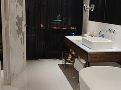 -郑州建业艾美酒店