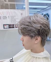 -首脑美发沙龙