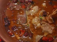 -渔语鱼酸菜鱼新川菜(来福士店)