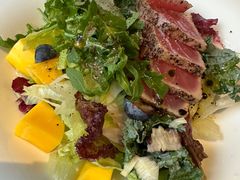 烟熏三文鱼沙拉-Steaking·食间牛排(和平店)