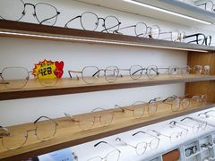 -视野联行眼镜·蔡司·控优点授权(长白万象汇店)