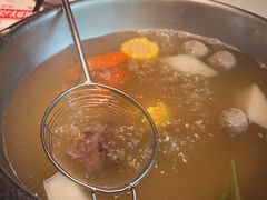 -左庭右院鲜牛肉火锅(金山万达店)