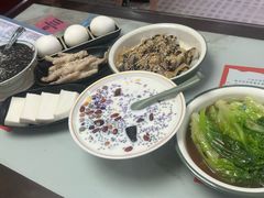 -黄师奶甜品店